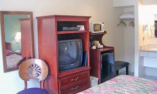 Motel Merida Inn&suites 2*